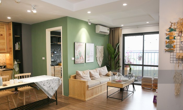 Hoàn thiện căn hộ 57m2 với 100 triệu đồng nhờ tự đóng nội thất